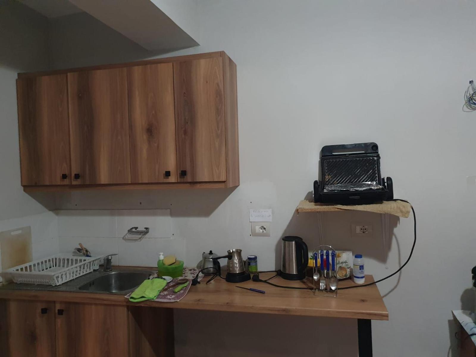 Mona'S Hostel Sarande Exterior photo